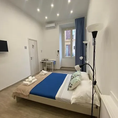 Airys - House 4* נאפולי