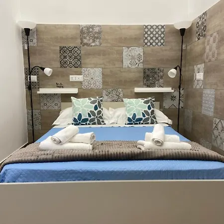 Airys - House Bed and breakfast Nápoles