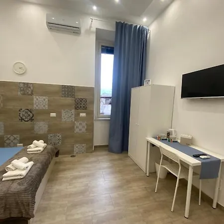 Airys - House Bed and breakfast Nápoles