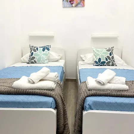 Airys - House Bed and breakfast Nápoles