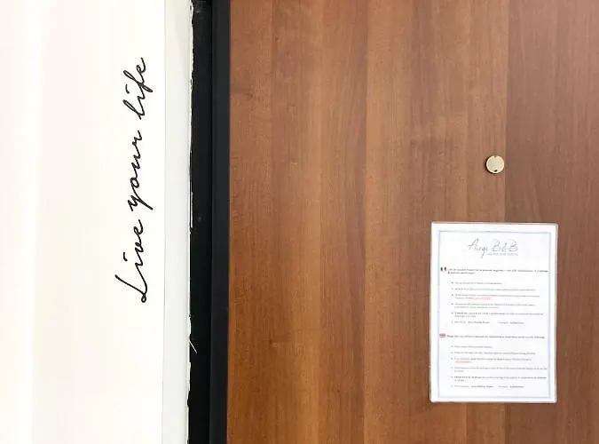 Bed and Breakfast Airys - House