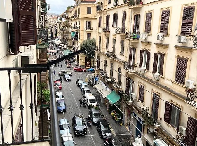 Airys - House 3* Νάπολη