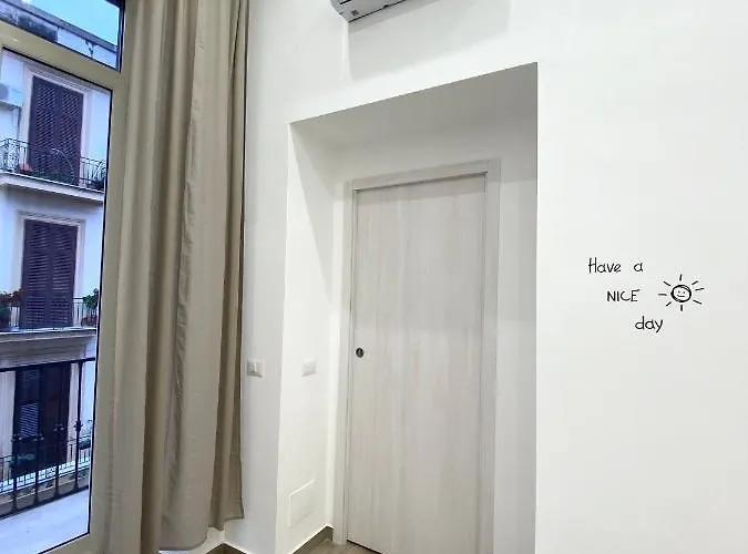 Airys - House 3* Νάπολη