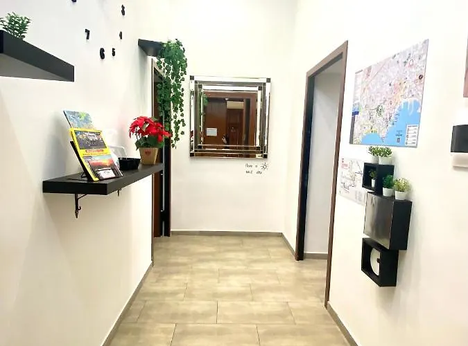 Airys - House 3* Νάπολη