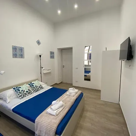 Airys - House